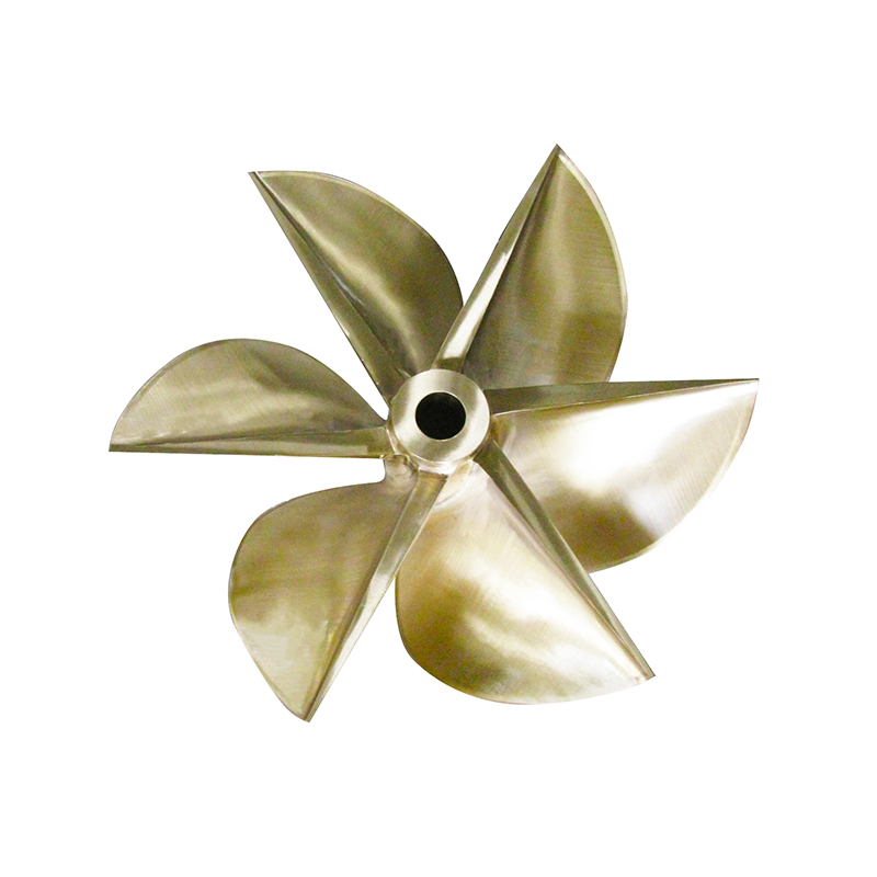 Marine overflate-piercing propell med fast stigning